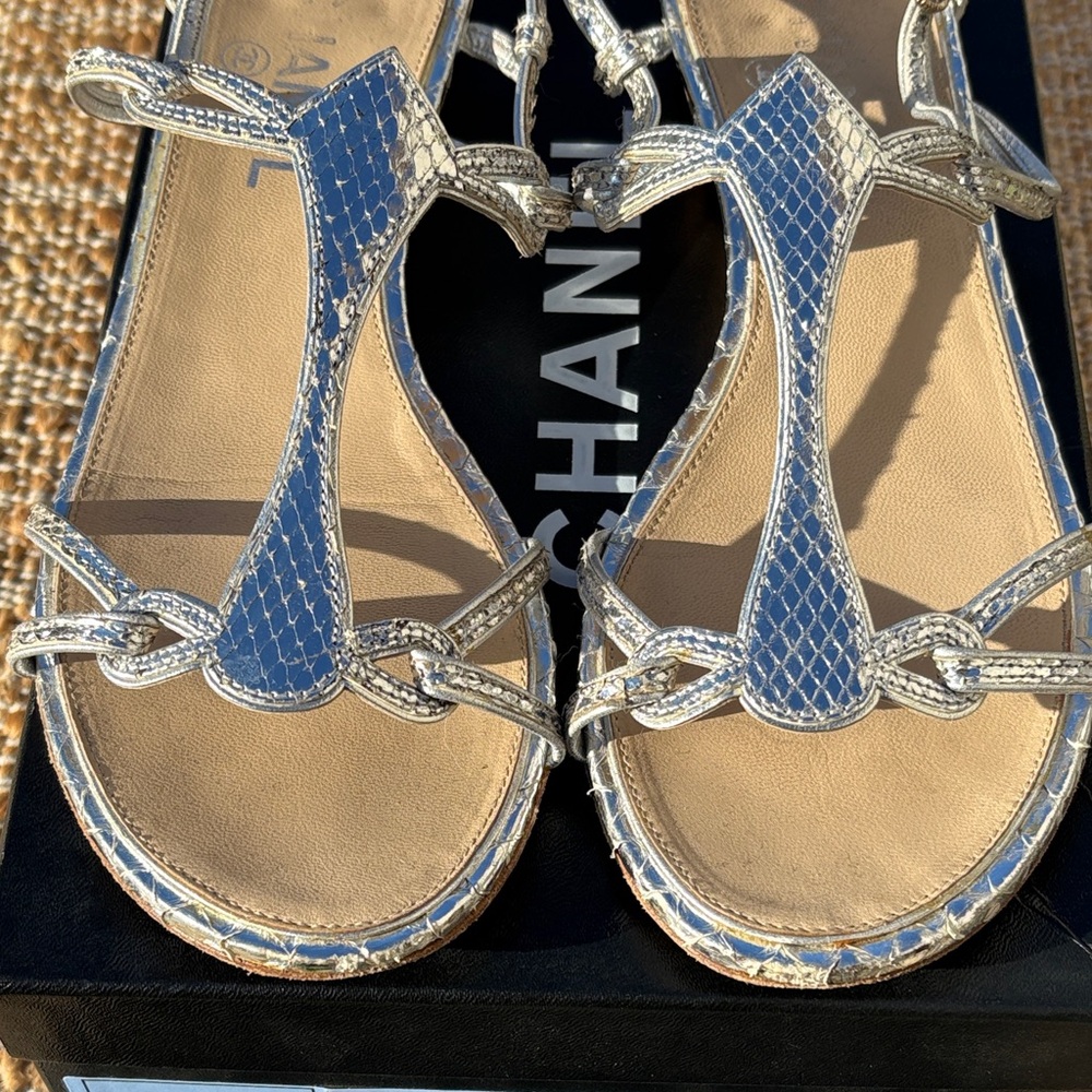CHANEL Metallic Silver Women's Sandals - Picture 3 of 9